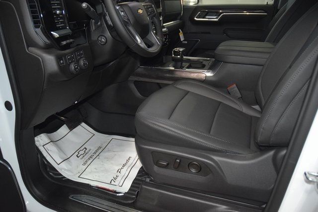2026 Chevrolet Silverado 1500 4WD Crew Cab 147" LTZ - 22961465 - 40