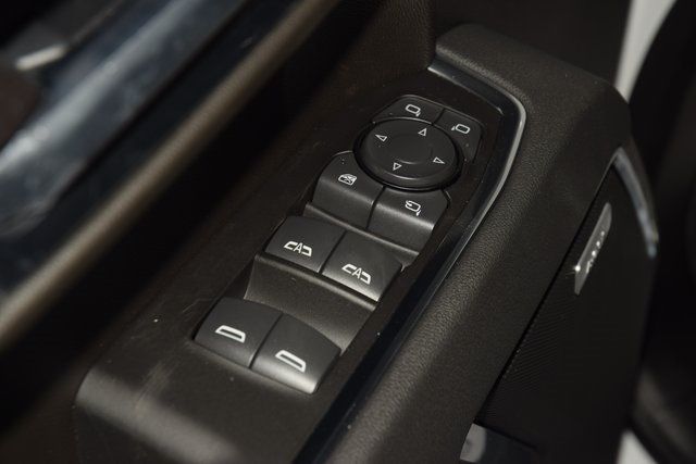 2026 Chevrolet Silverado 1500 4WD Crew Cab 147" LTZ - 22961465 - 49