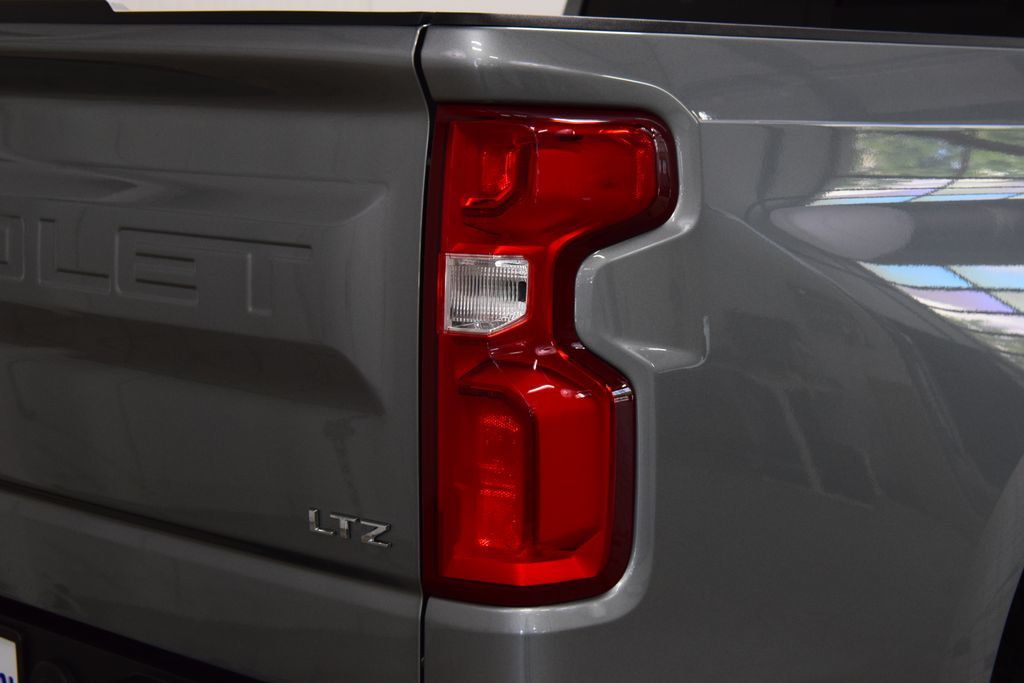 2026 Chevrolet Silverado 1500 4WD Crew Cab 147" LTZ - 23021694 - 18