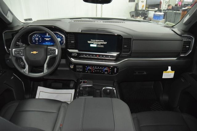 2026 Chevrolet Silverado 1500 4WD Crew Cab 147" LTZ - 23021694 - 29