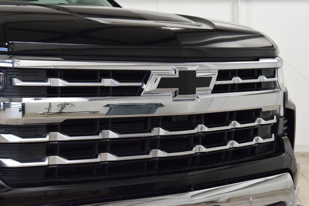 2026 Chevrolet Silverado 1500 4WD Crew Cab 147" LTZ - 23024074 - 10