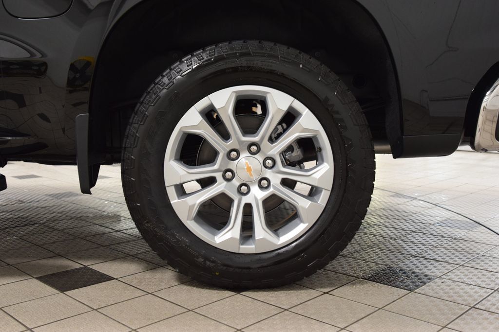 2026 Chevrolet Silverado 1500 4WD Crew Cab 147" LTZ - 23024074 - 25
