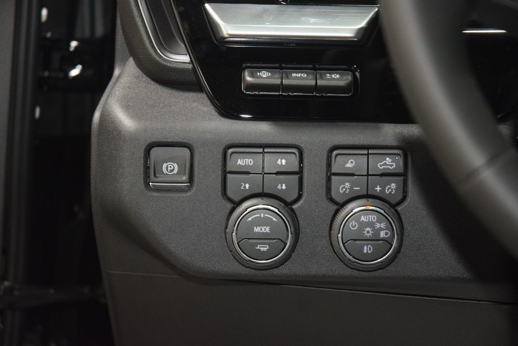 2026 Chevrolet Silverado 1500 4WD Crew Cab 147" LTZ - 23024074 - 34