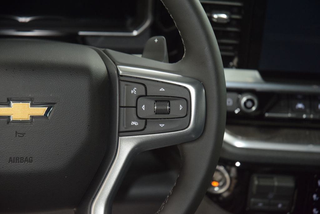 2026 Chevrolet Silverado 1500 4WD Crew Cab 147" LTZ - 23024074 - 37