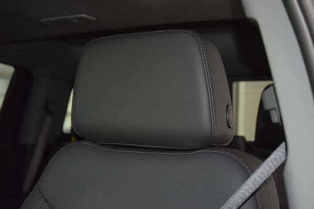 2026 Chevrolet Silverado 1500 4WD Crew Cab 147" LTZ - 23024074 - 40