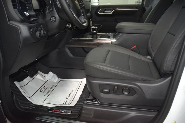 2026 Chevrolet Silverado 1500 4WD Crew Cab 147" LTZ - 23024094 - 39