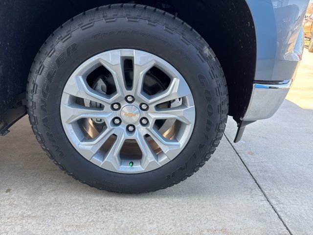 2026 Chevrolet Silverado 1500 4WD Crew Cab 147" LTZ - 22974121 - 19