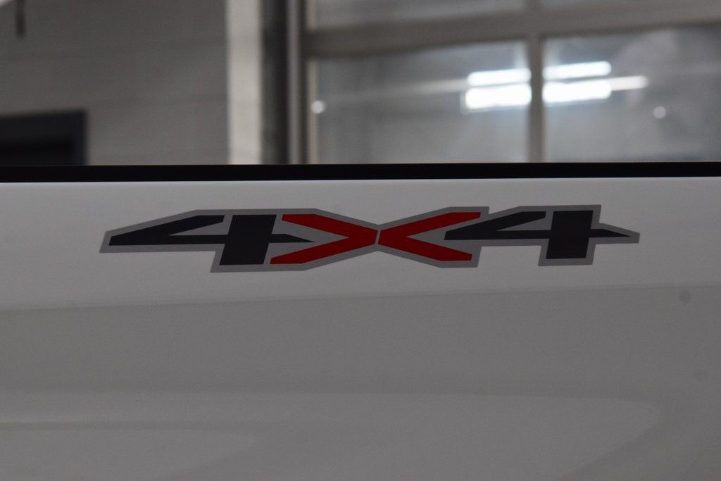 2026 Chevrolet Silverado 1500 4WD Crew Cab 147" RST - 22951966 - 26