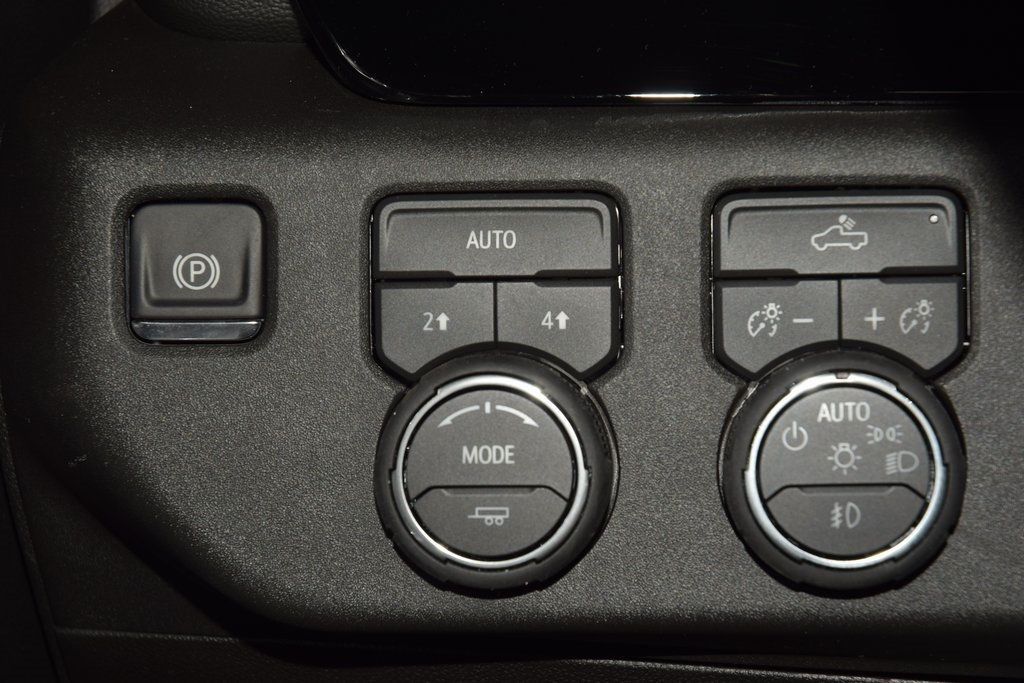 2026 Chevrolet Silverado 1500 4WD Crew Cab 147" RST - 22951966 - 36