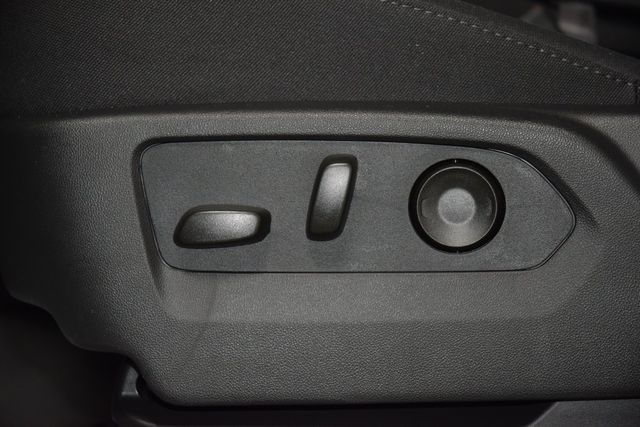 2026 Chevrolet Silverado 1500 4WD Crew Cab 147" RST - 22951966 - 42