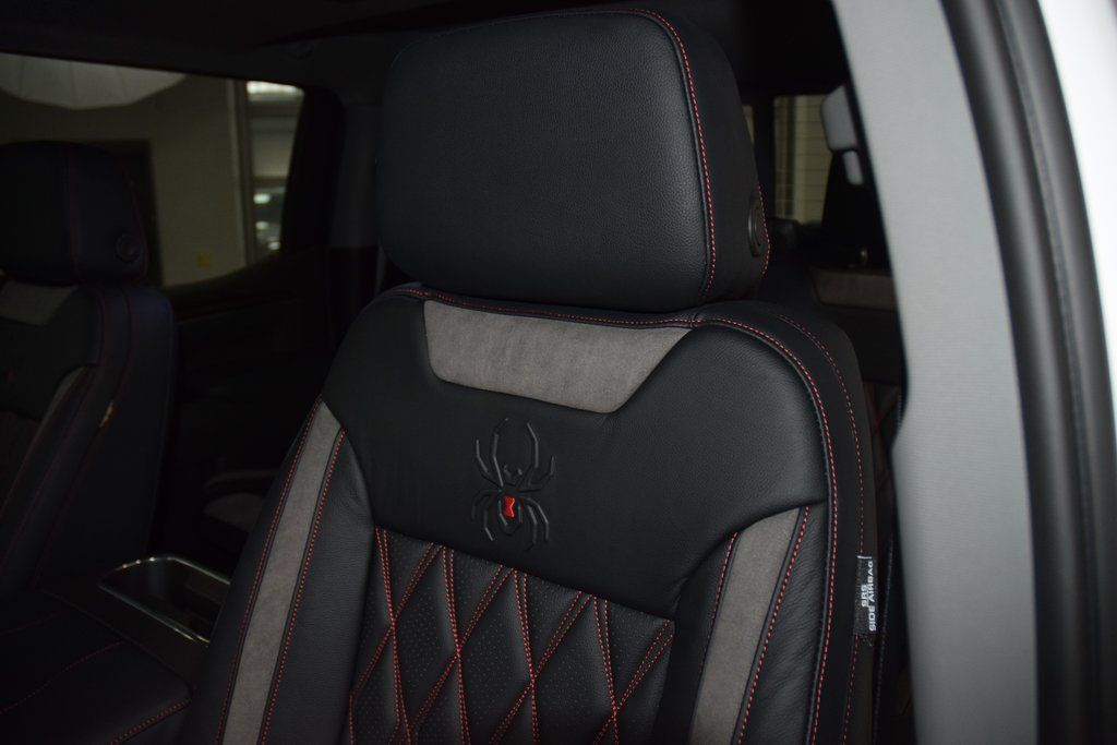 2026 Chevrolet Silverado 1500 4WD Crew Cab 147" RST - 22988376 - 41