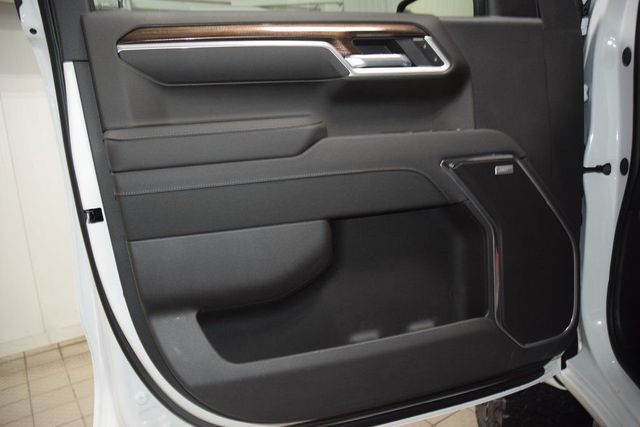 2026 Chevrolet Silverado 1500 4WD Crew Cab 147" RST - 22988376 - 45