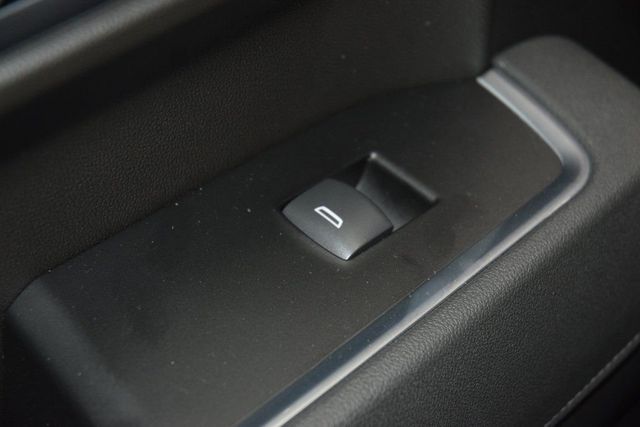 2026 Chevrolet Silverado 1500 4WD Crew Cab 147" RST - 22991354 - 47