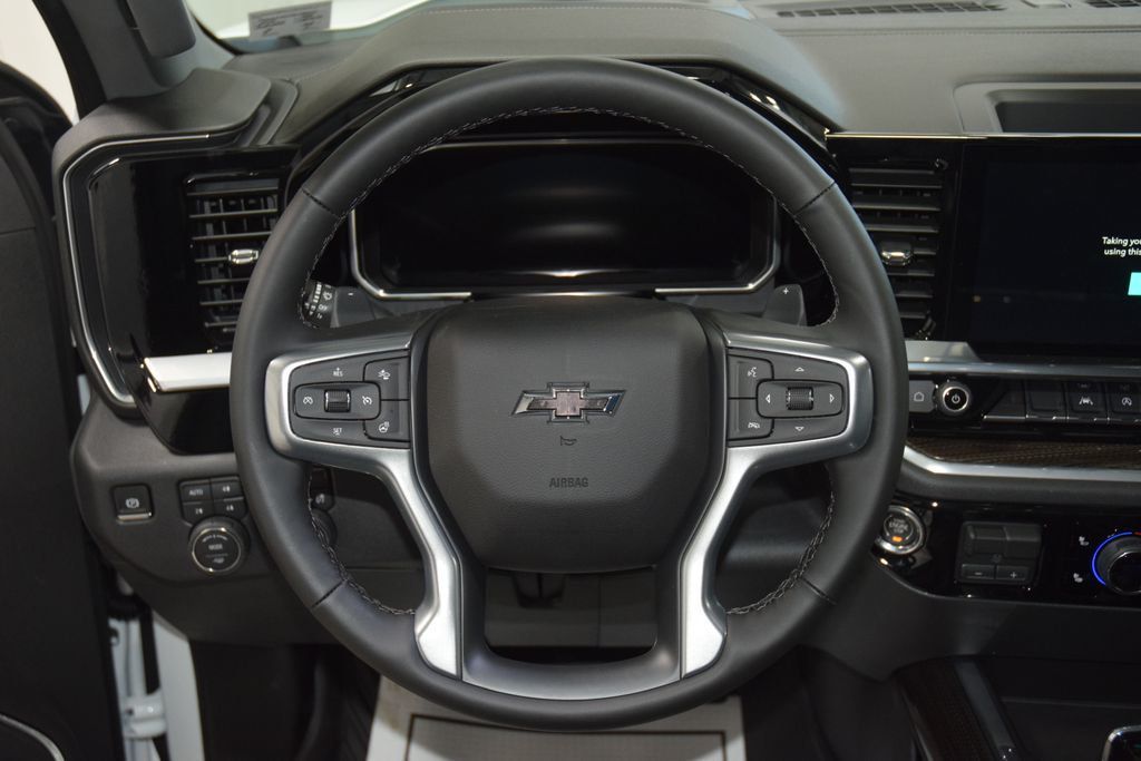 2026 Chevrolet Silverado 1500 4WD Crew Cab 147" RST - 22996957 - 35