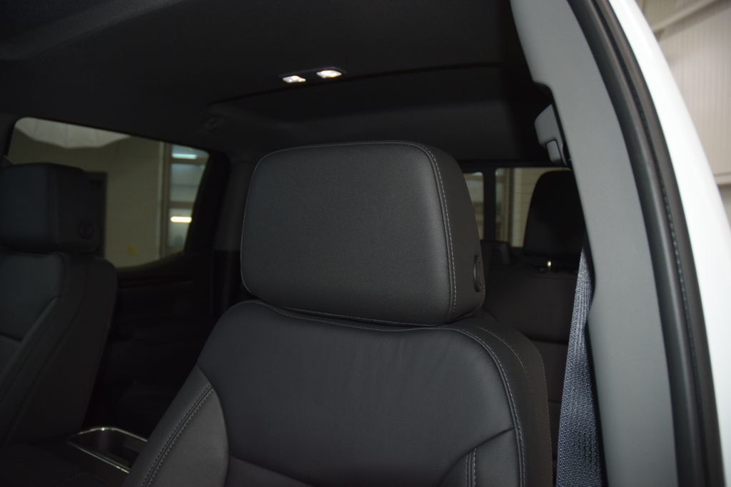 2026 Chevrolet Silverado 1500 4WD Crew Cab 147" RST - 22996957 - 40