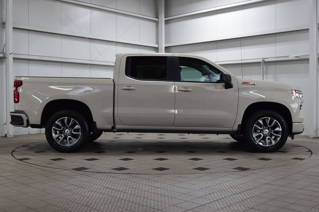 2026 Chevrolet Silverado 1500 4WD Crew Cab 147" RST - 22999508 - 8