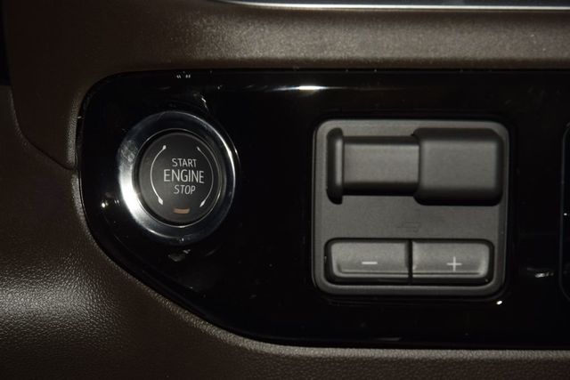 2026 Chevrolet Silverado 1500 4WD Crew Cab 147" RST - 22999576 - 34