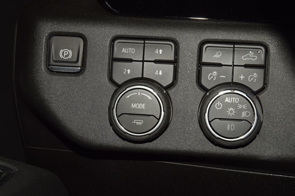 2026 Chevrolet Silverado 1500 4WD Crew Cab 147" RST - 23004140 - 35