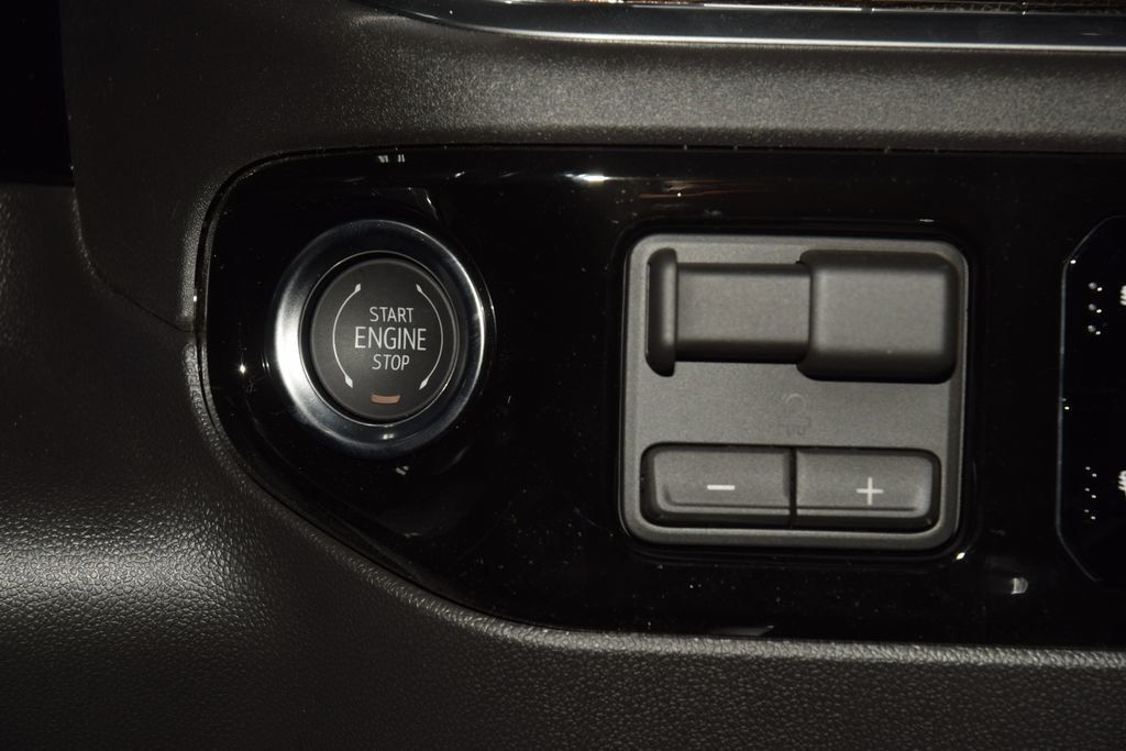 2026 Chevrolet Silverado 1500 4WD Crew Cab 147" RST - 23004735 - 32