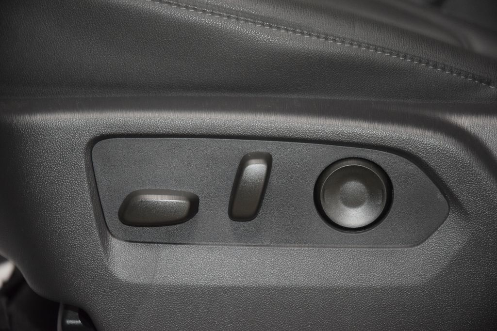2026 Chevrolet Silverado 1500 4WD Crew Cab 147" RST - 23004735 - 38