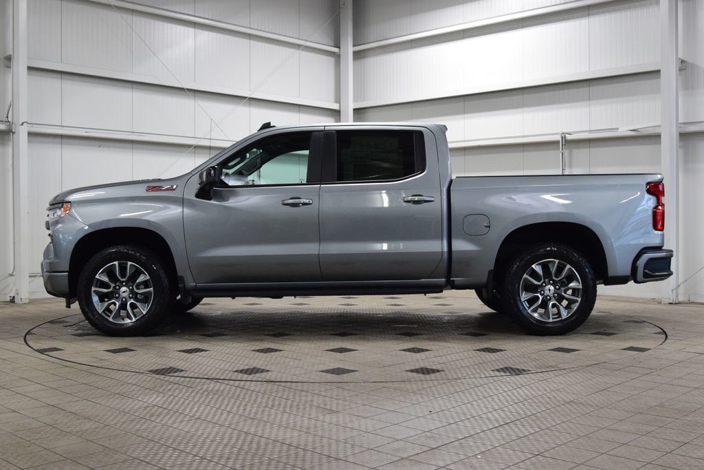 2026 Chevrolet Silverado 1500 4WD Crew Cab 147" RST - 23004736 - 3