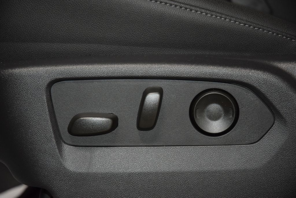 2026 Chevrolet Silverado 1500 4WD Crew Cab 147" RST - 23006990 - 39