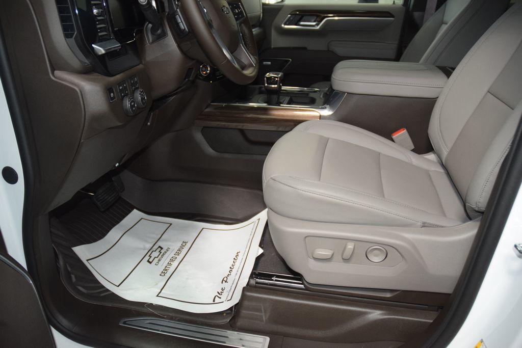 2026 Chevrolet Silverado 1500 4WD Crew Cab 147" RST - 23007009 - 38