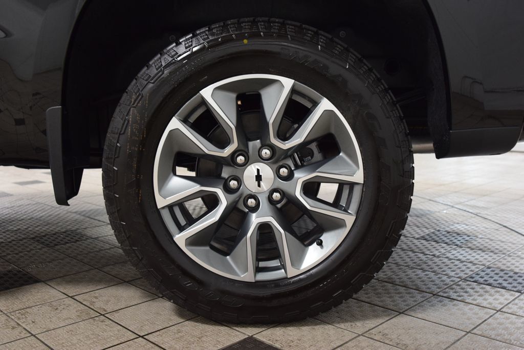 2026 Chevrolet Silverado 1500 4WD Crew Cab 147" RST - 23014886 - 25