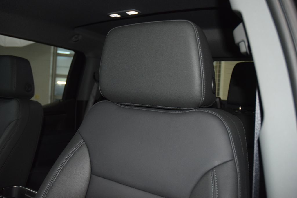 2026 Chevrolet Silverado 1500 4WD Crew Cab 147" RST - 23014886 - 40