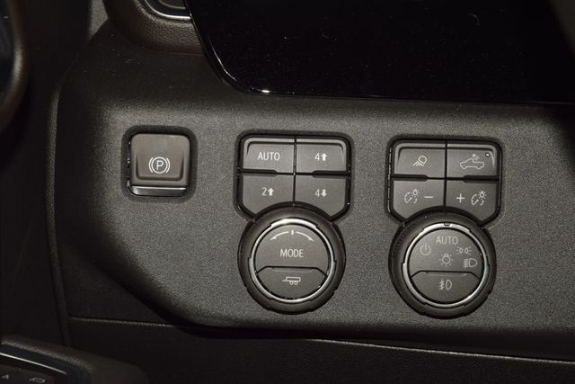 2026 Chevrolet Silverado 1500 4WD Crew Cab 147" RST - 23018797 - 38