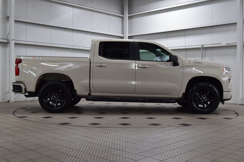 2026 Chevrolet Silverado 1500 4WD Crew Cab 147" RST - 23033278 - 8