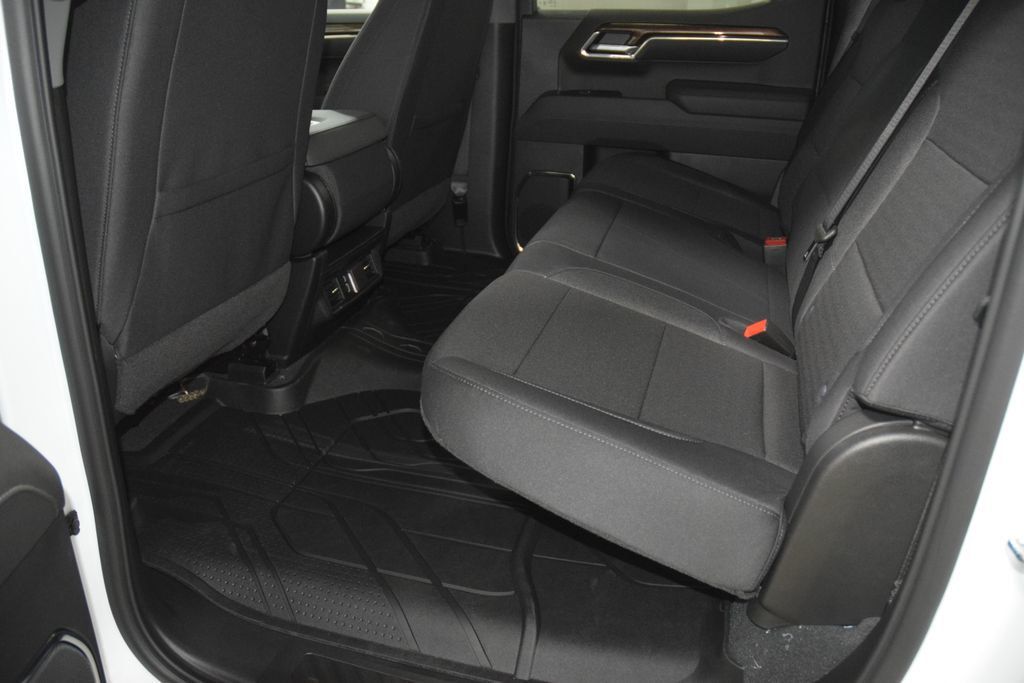 2026 Chevrolet Silverado 1500 4WD Crew Cab 147" RST - 23049171 - 45