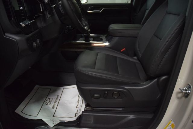 2026 Chevrolet Silverado 1500 4WD Crew Cab 147" RST - 23062752 - 39