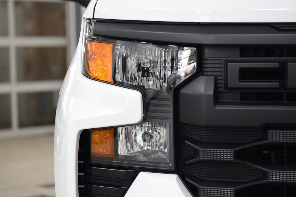 2026 Chevrolet Silverado 1500 4WD Crew Cab 147" Work Truck - 23041613 - 11