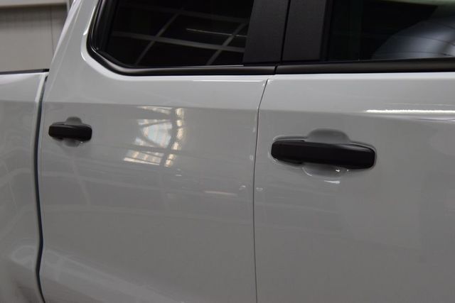 2026 Chevrolet Silverado 1500 4WD Crew Cab 147" Work Truck - 23041613 - 17
