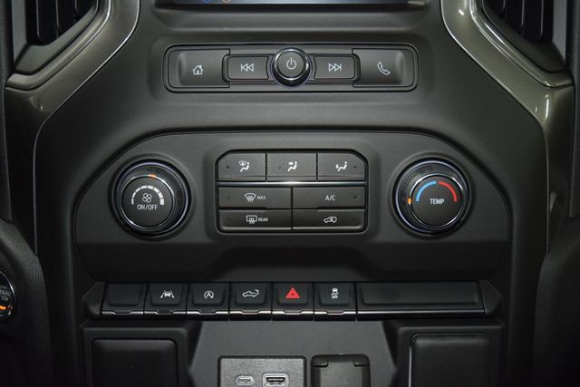 2026 Chevrolet Silverado 1500 4WD Crew Cab 147" Work Truck - 23041613 - 31