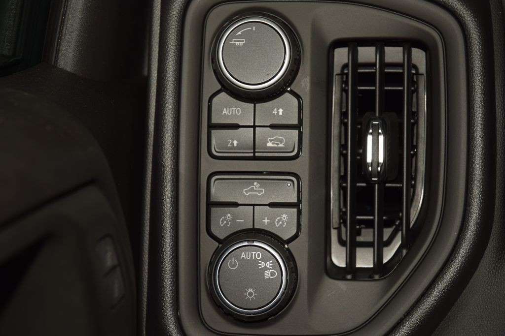 2026 Chevrolet Silverado 1500 4WD Crew Cab 147" Work Truck - 23041613 - 33
