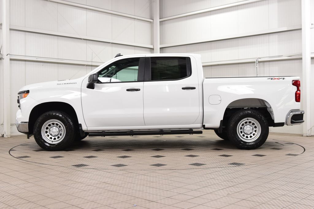 2026 Chevrolet Silverado 1500 4WD Crew Cab 147" Work Truck - 23041613 - 3