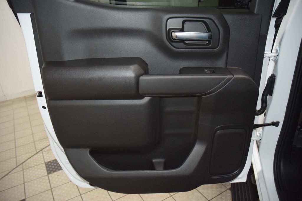 2026 Chevrolet Silverado 1500 4WD Crew Cab 147" Work Truck - 23041613 - 41