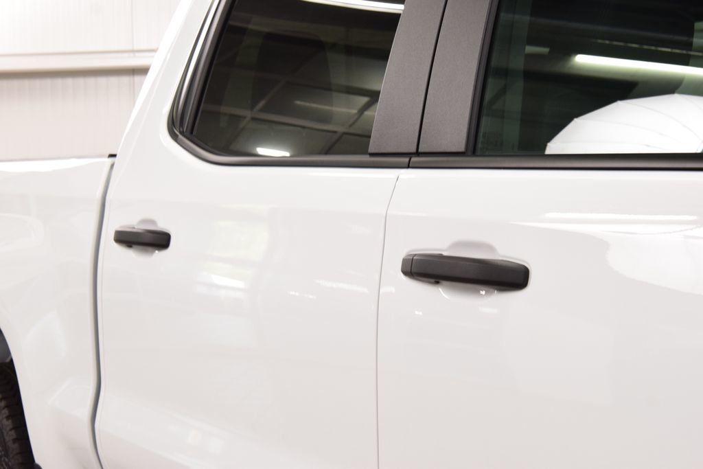 2026 Chevrolet Silverado 1500 4WD Crew Cab 147" Work Truck - 23041641 - 17