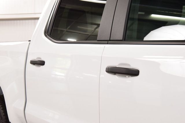 2026 Chevrolet Silverado 1500 4WD Crew Cab 147" Work Truck - 23041641 - 17
