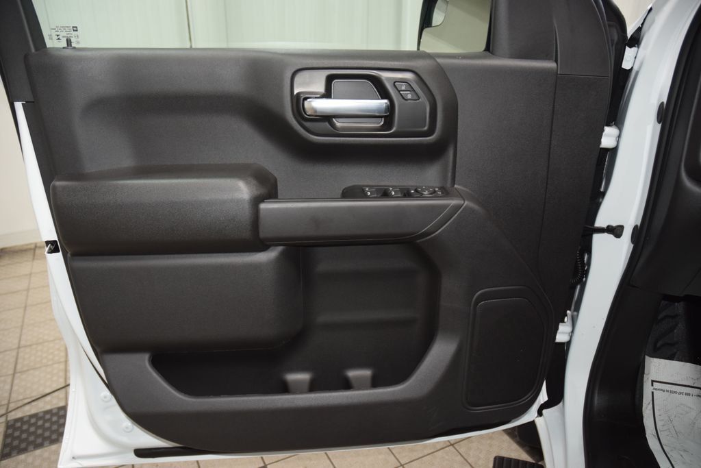 2026 Chevrolet Silverado 1500 4WD Crew Cab 147" Work Truck - 23041641 - 43