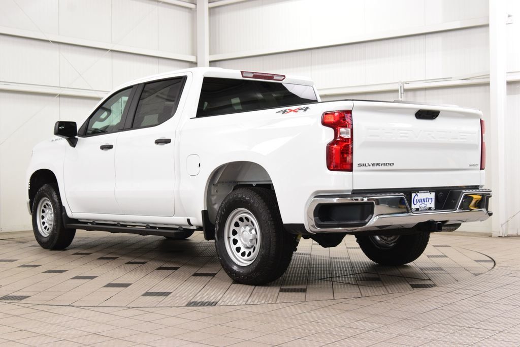 2026 Chevrolet Silverado 1500 4WD Crew Cab 147" Work Truck - 23041641 - 5