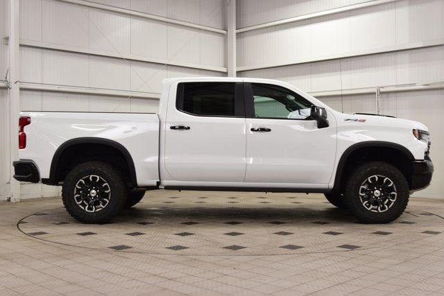 2026 Chevrolet Silverado 1500 4WD Crew Cab 147" ZR2 - 22955143 - 8
