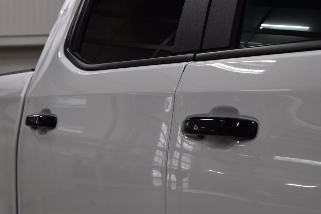 2026 Chevrolet Silverado 1500 4WD Crew Cab 147" ZR2 - 22976043 - 21