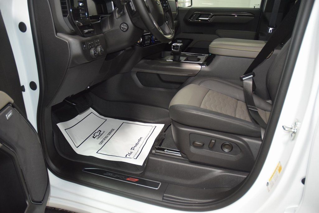 2026 Chevrolet Silverado 1500 4WD Crew Cab 147" ZR2 - 22976043 - 42