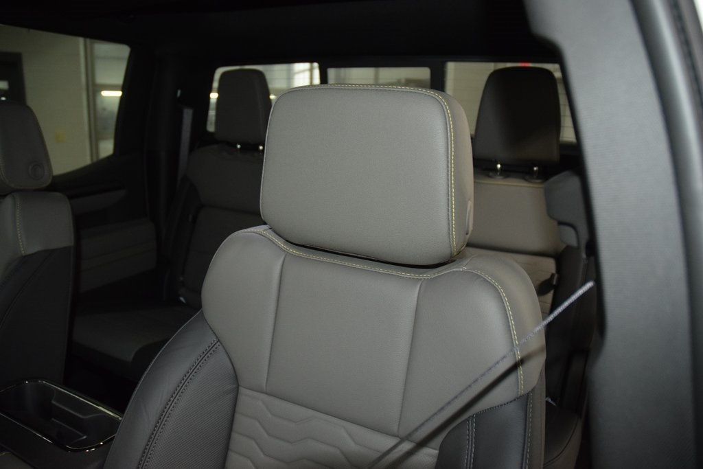 2026 Chevrolet Silverado 1500 4WD Crew Cab 147" ZR2 - 22976043 - 44