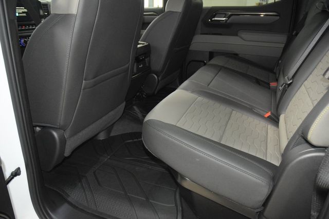 2026 Chevrolet Silverado 1500 4WD Crew Cab 147" ZR2 - 22976043 - 45