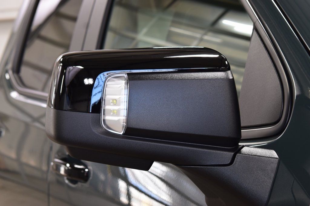 2026 Chevrolet Silverado 1500 4WD Crew Cab 147" ZR2 - 22979351 - 20