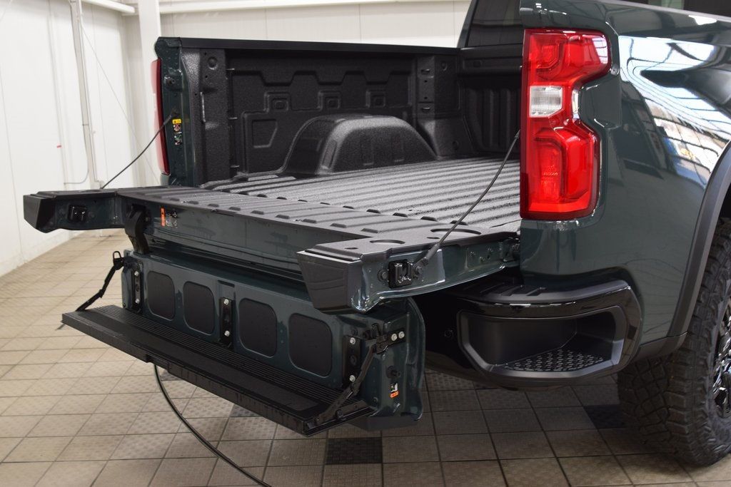 2026 Chevrolet Silverado 1500 4WD Crew Cab 147" ZR2 - 22979351 - 28